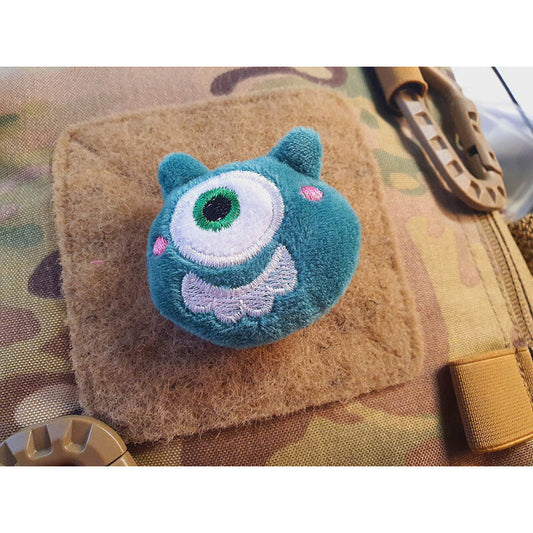 JTG FABRIC VELCRO BACKED PLUSH PATCH "ONE EYE" (GREEN)