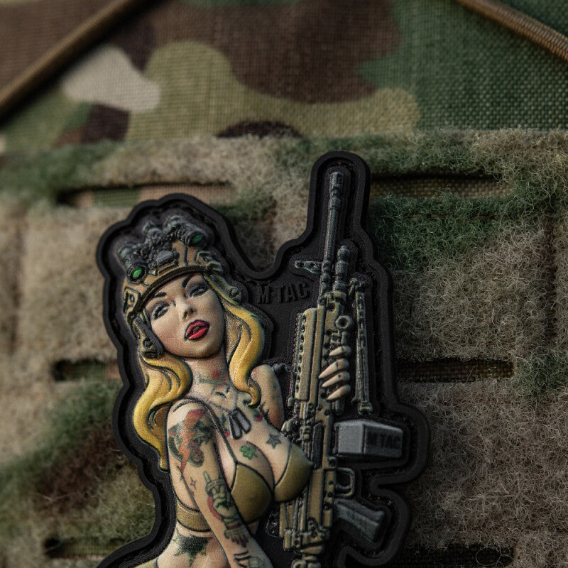 M-TAC 3D RUBBER PATCH TACTICAL PIN UP GIRL "HOOLIGAN"