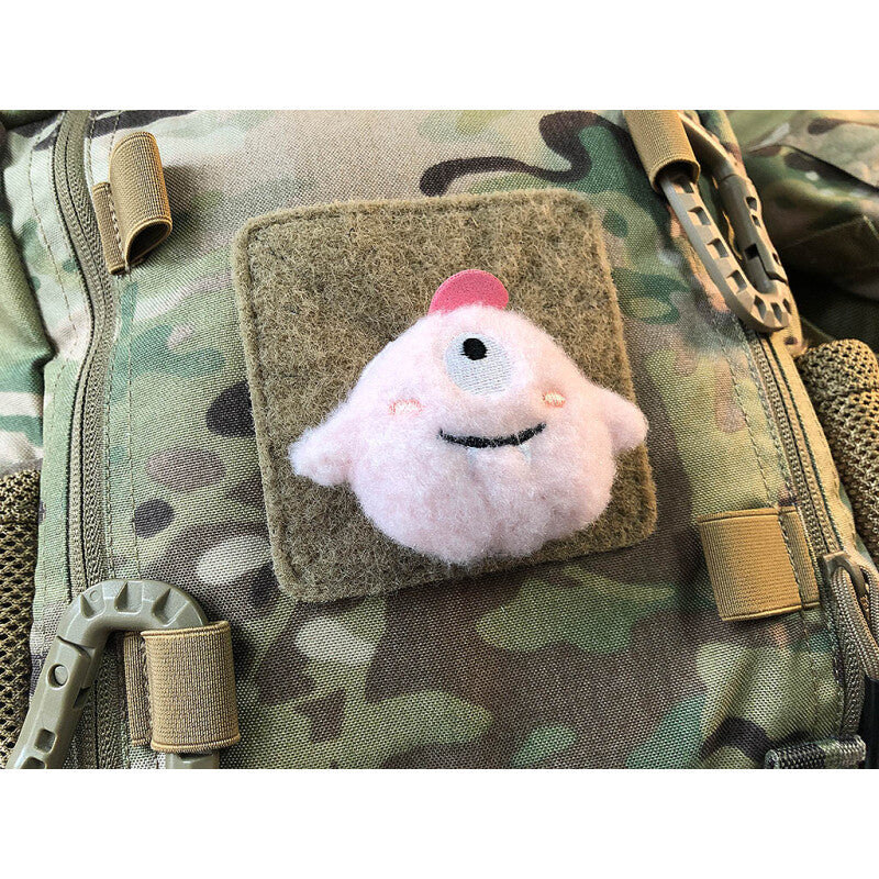 JTG FABRIC VELCRO BACKED PLUSH PATCH "TWO TOOTH"