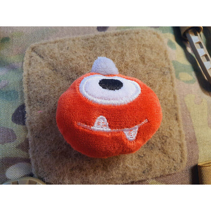 JTG FABRIC VELCRO BACKED PLUSH PATCH "ONE EYE" (DARK RED)