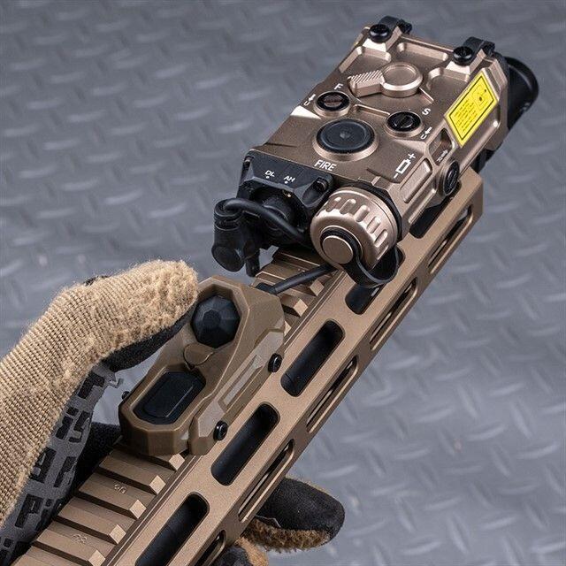 WOSPORT RIS / M-LOK MOUNTED AXON WIRE SWITCH PEQ